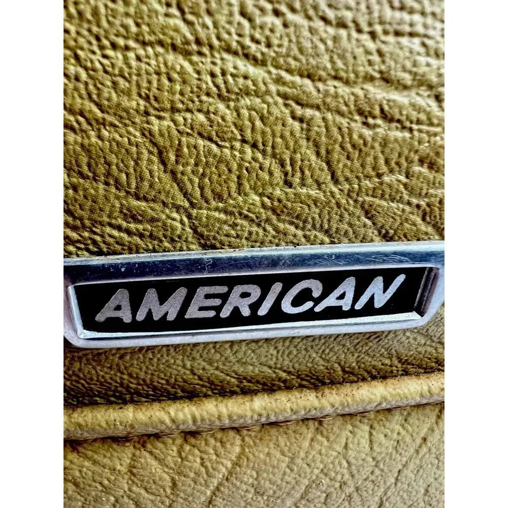 American Tourister true mid